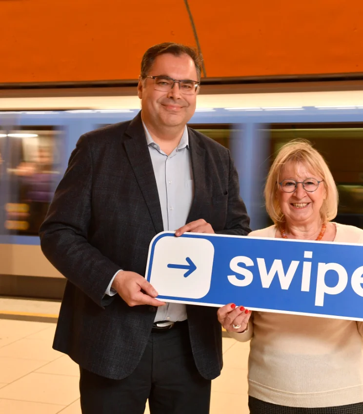100.000 Swipes 100.000 Swipes